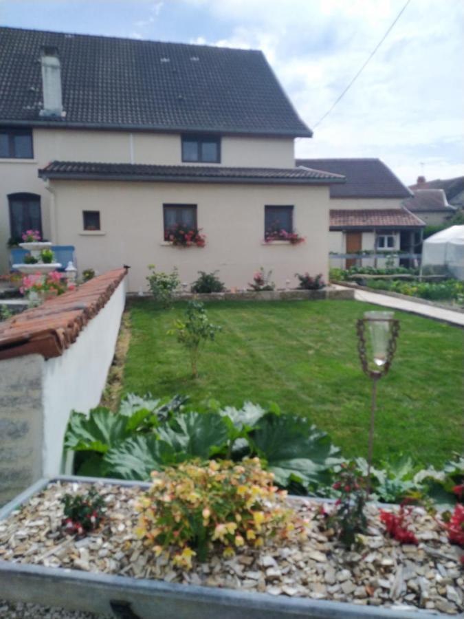 A la maison du Bonheur Lanty-sur-Aube Eksteriør billede